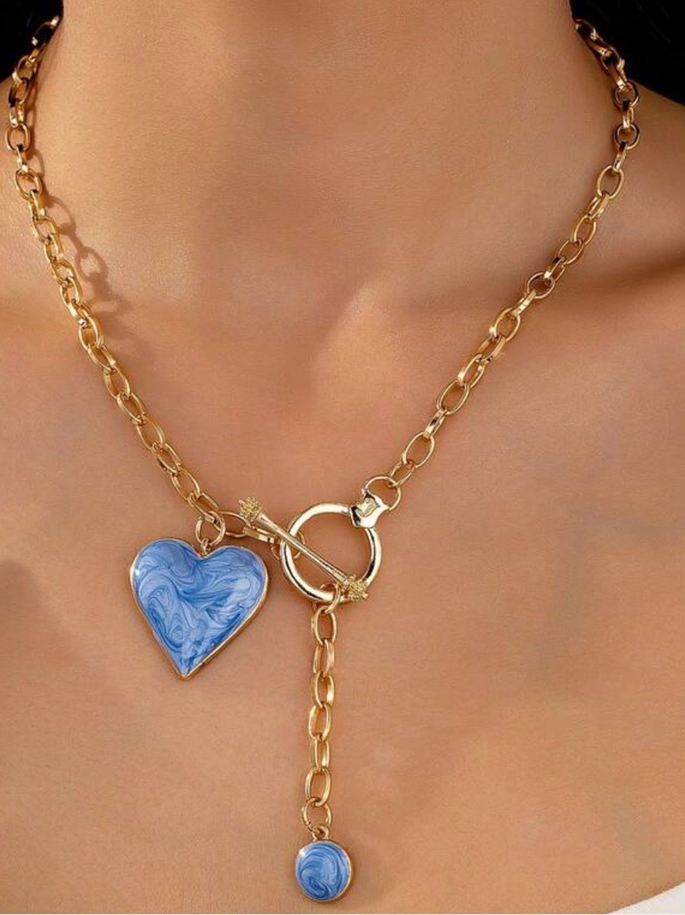 Blue heart chain necklace